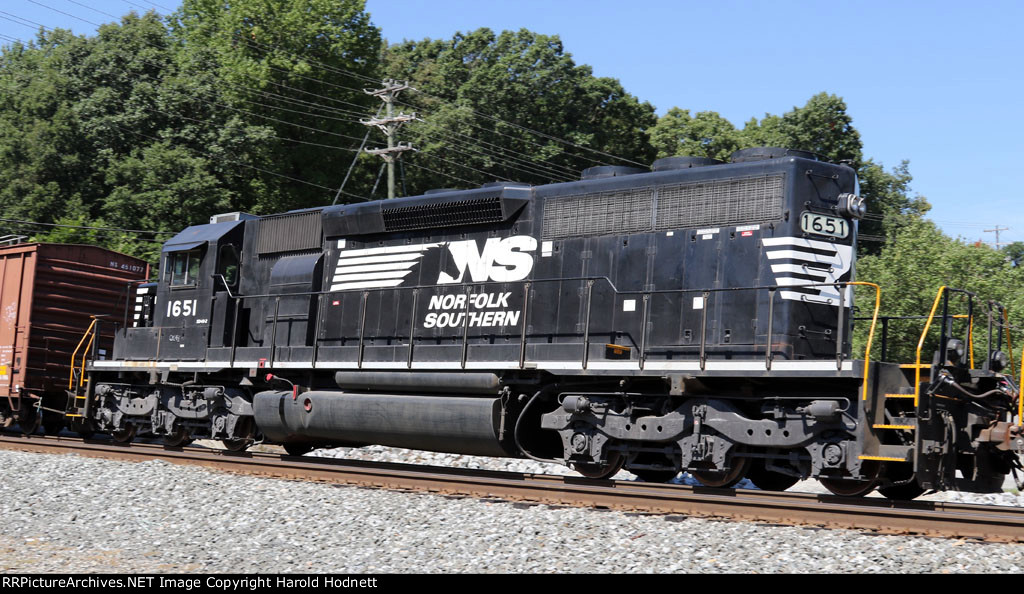 NS 1651